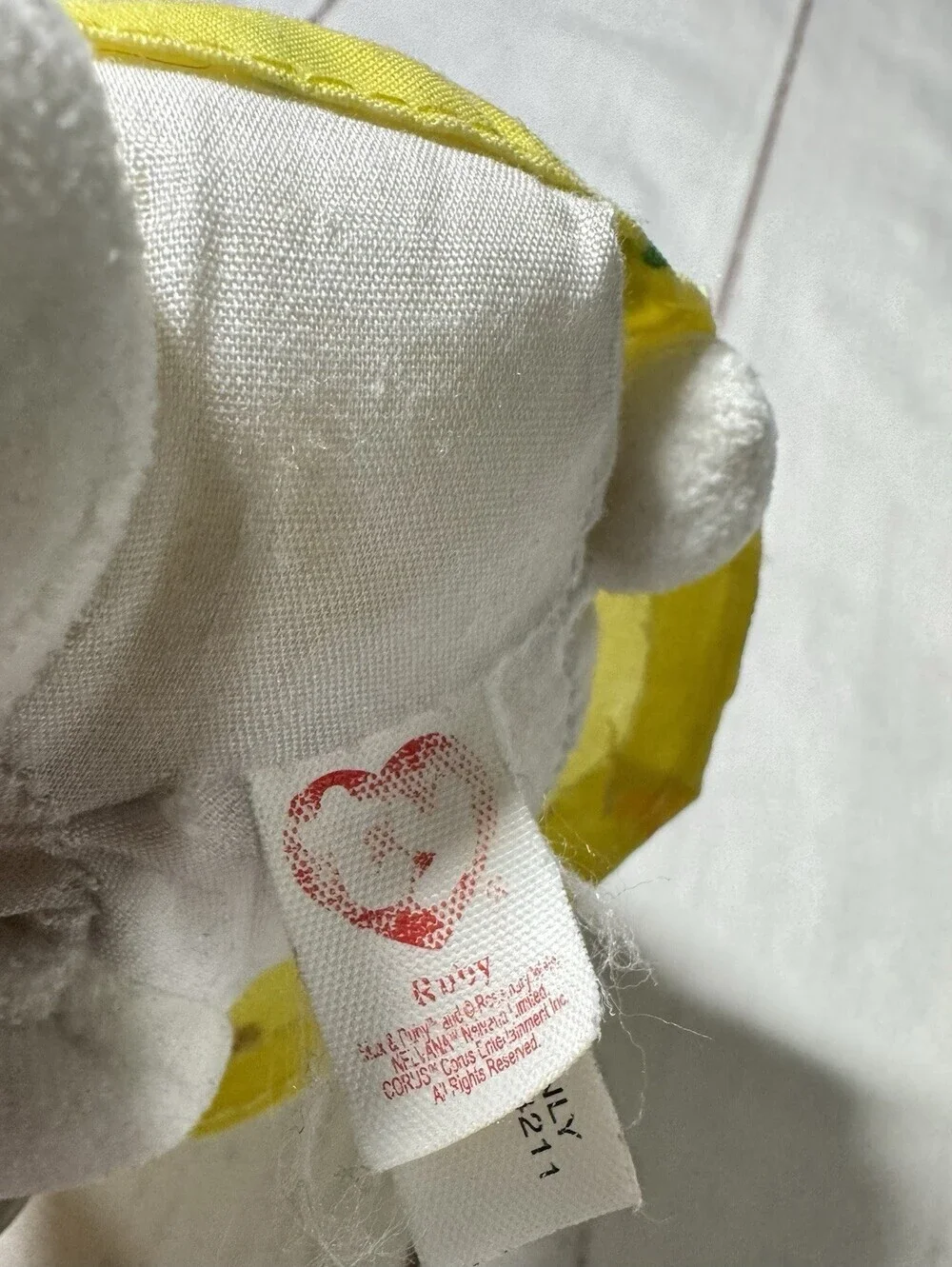 TY RUBY Max & Ruby Beanie Baby Yellow Dress Rabbit 7.5" Plush - Picture 7 of 7